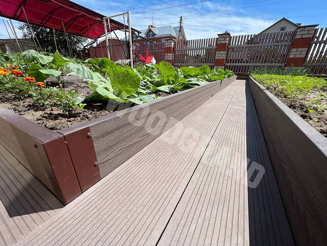 Теплые грядки и клумба из ДПК